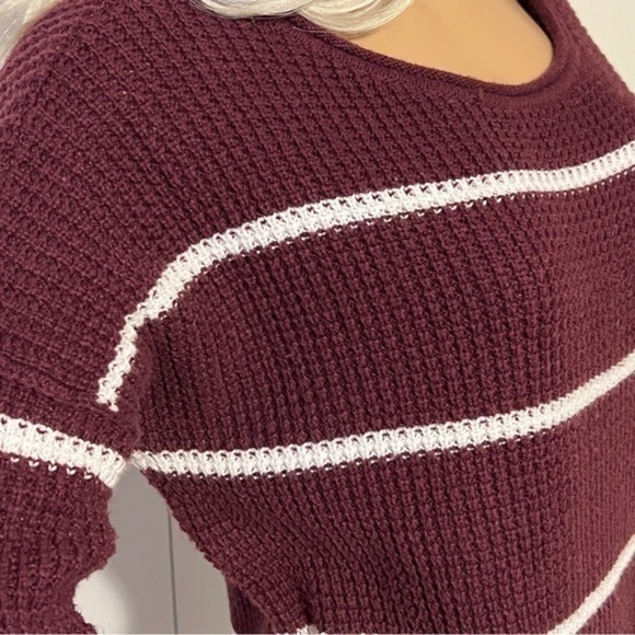 HOLLISTER Burgundy Sweater XS - Picture 7 of 9